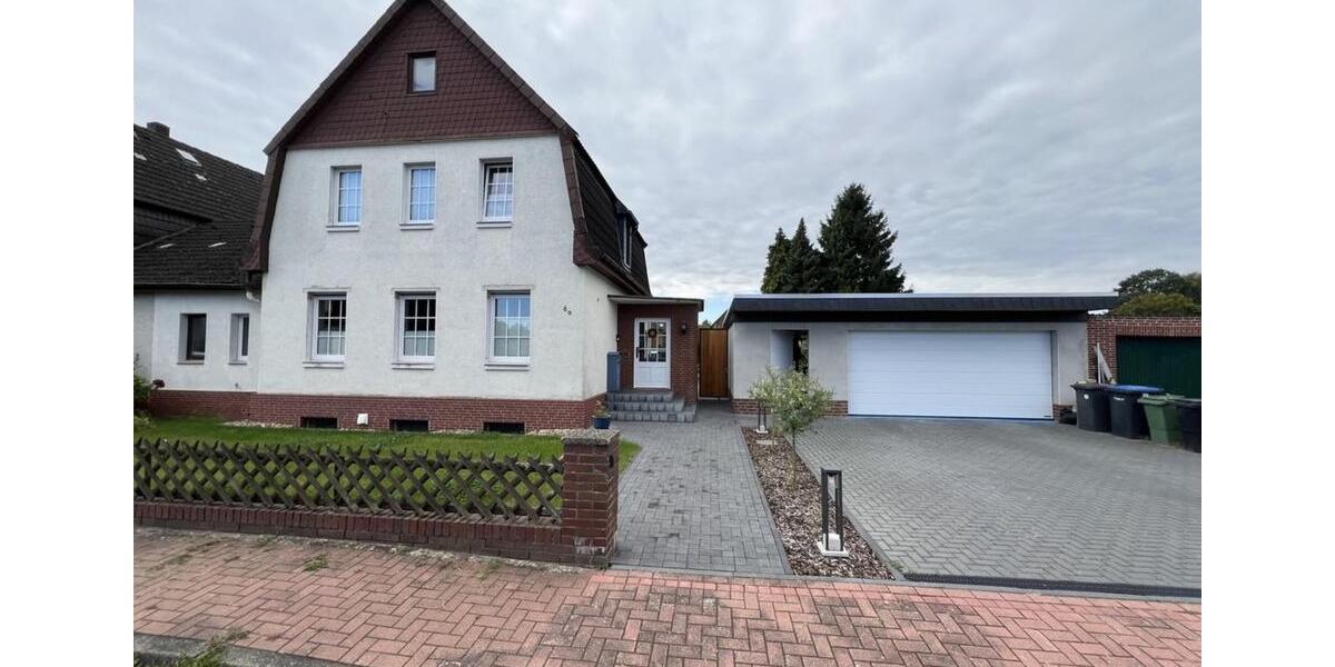 Doppelhaushälfte Ilsede - 4 Zimmer, 121 m&sup2;, 330.000&euro; | Angebot:25103080