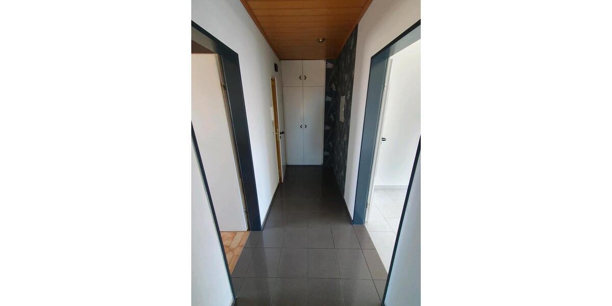 Dachgeschoßwohnung Salzgitter Ortschaft Südost - 3 Zimmer, 72 m&sup2;, 105.000&euro; | Angebot:19720758