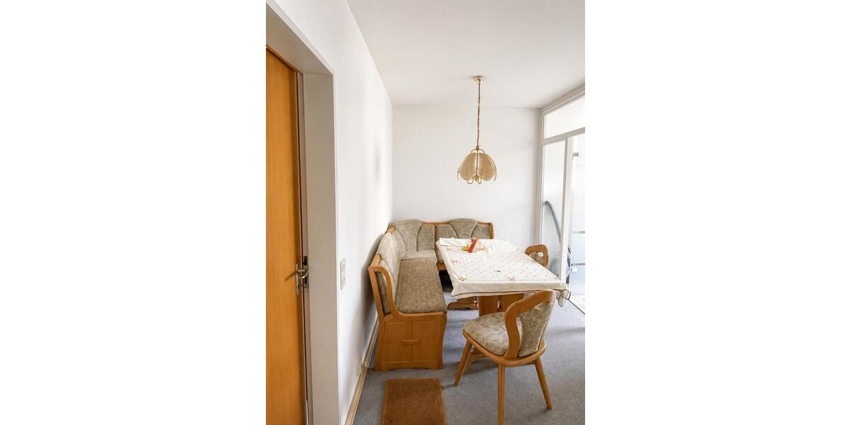 Etagenwohnung Wolfenbüttel Adersheim - 3 Zimmer, 77 m&sup2;, 189.000&euro; | Angebot:27525898