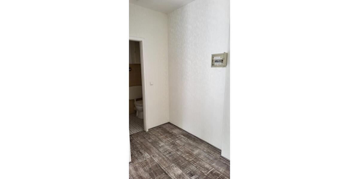 Gewerbeobjekt Salzgitter Ortschaft Südost - 400&euro; | Angebot:25421378