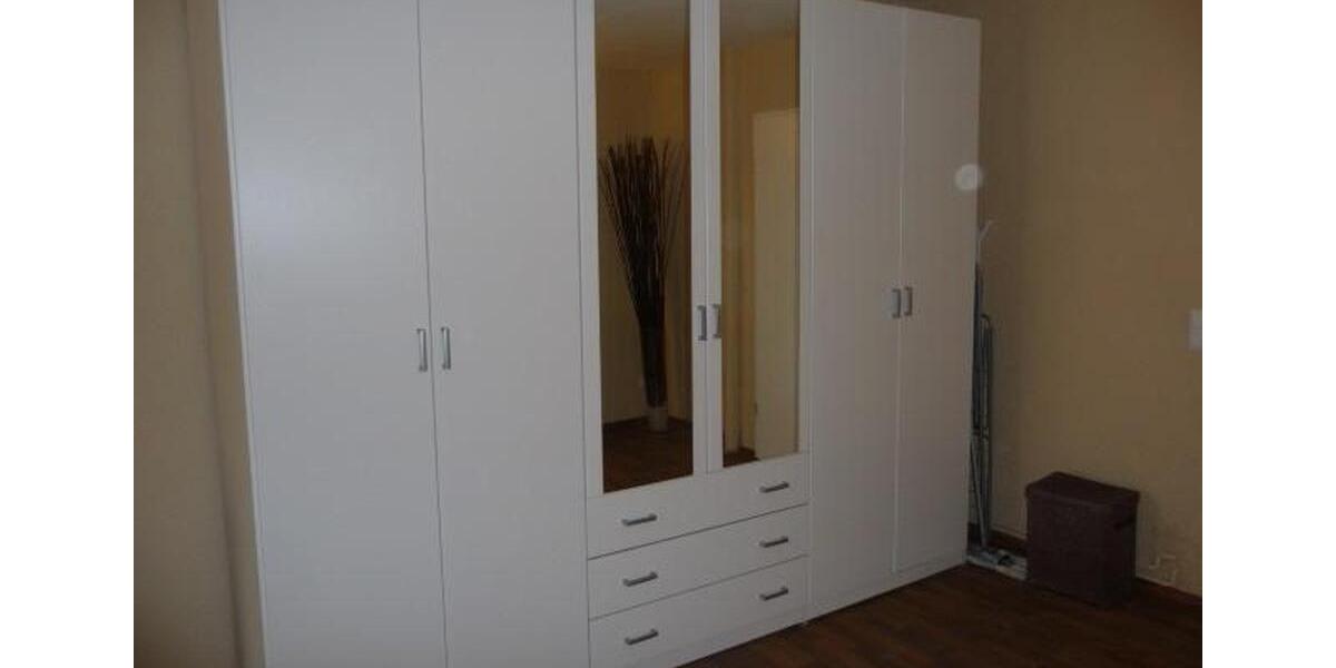 Etagenwohnung Braunschweig Südstadt- Rautheim- Mascherode - 2 Zimmer, 110 m&sup2;, 950&euro; | Angebot:24685850