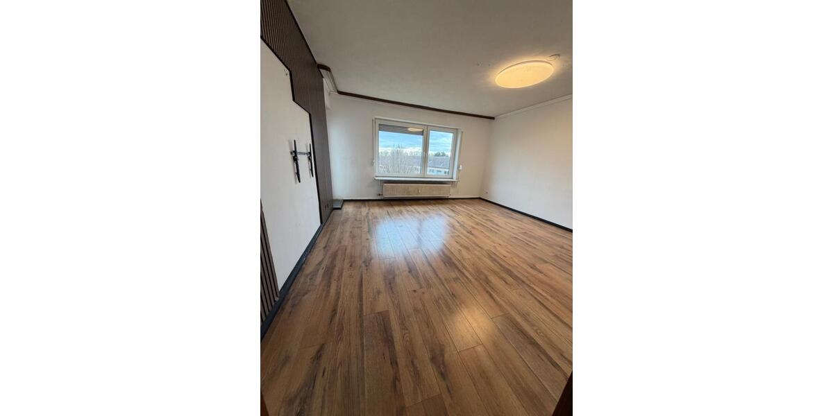 Etagenwohnung Braunschweig Heidberg-Melverode - 3 Zimmer, 72 m&sup2;, 648&euro; | Angebot:25882517