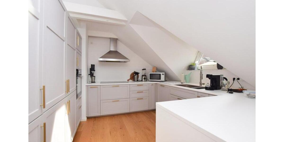 Dachgeschoßwohnung Braunschweig Lehndorf-Watenbüttel - 4.5 Zimmer, 158 m&sup2;, 1.550&euro; | Angebot:24554412