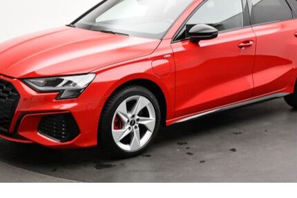 Audi A3 30.270 km 25.990 &euro; Wolfsburg 38440