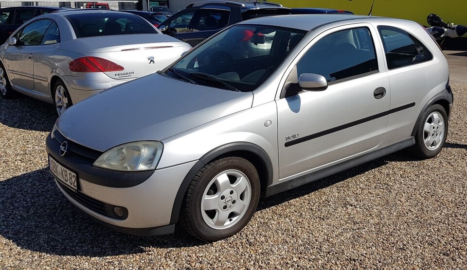 Opel Corsa C 132.000 km 2.499 € Wolfsburg 38440