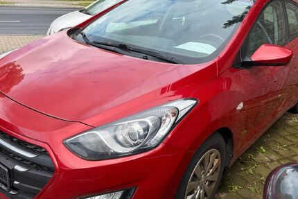 Hyundai i30 556.000 km 4.950 &euro; Wolfenbüttel (Halchter) 38304
