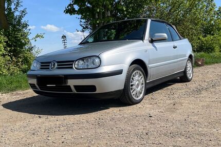 VW Golf 216.000 km 2.799 &euro; Wolfenbüttel 38300