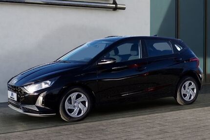 Hyundai i20 11.828 km 19.290 &euro; Salzgitter 38229