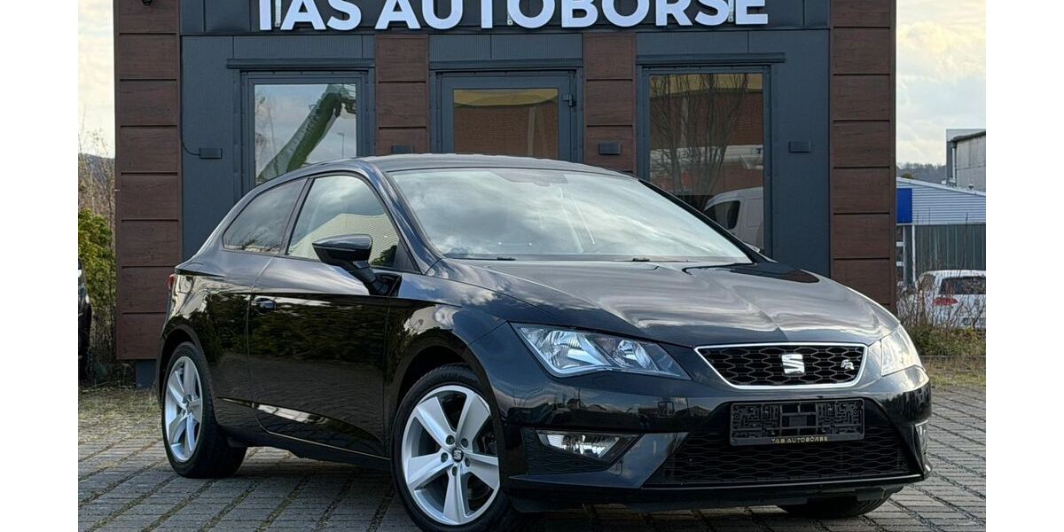 Seat Leon 164.700 km 8.490 &euro; salzgitter 38259