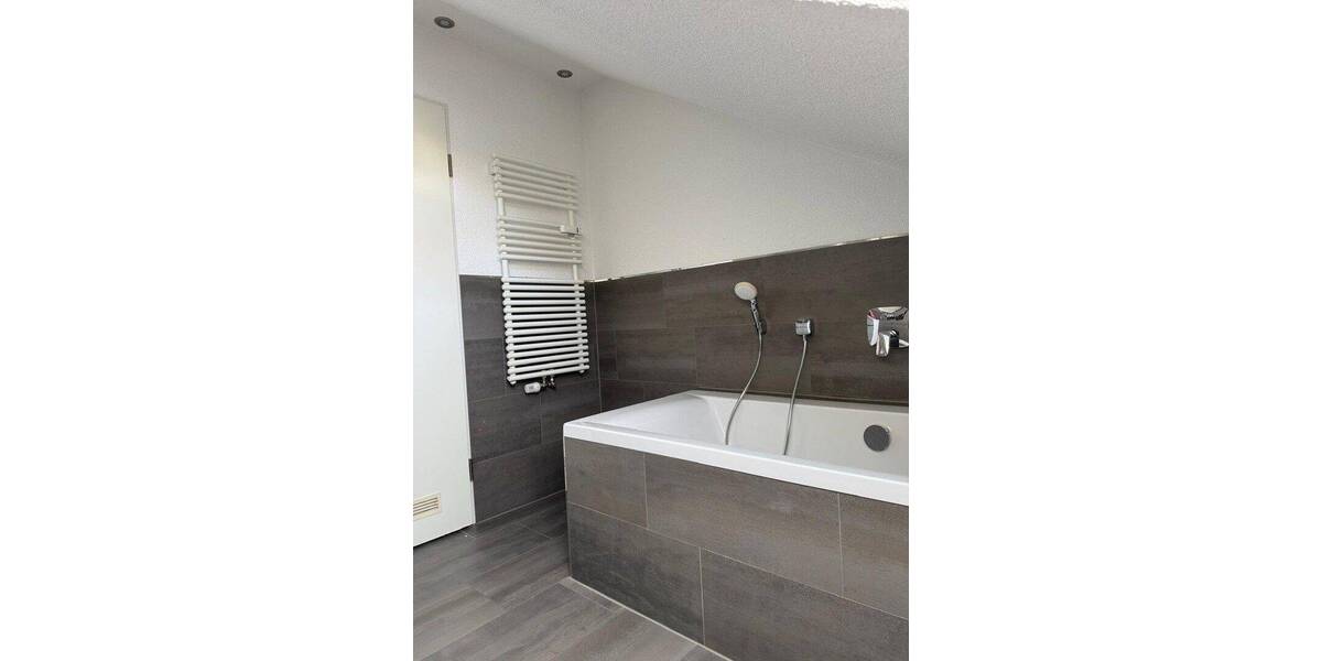 Etagenwohnung Wolfsburg Reislingen - 4 Zimmer, 120 m&sup2;, 290.000&euro; | Angebot:26929329