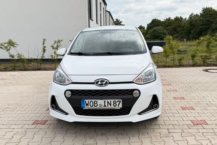 Hyundai i10 30.800 km 8.850 &euro; wolfsburg 38448
