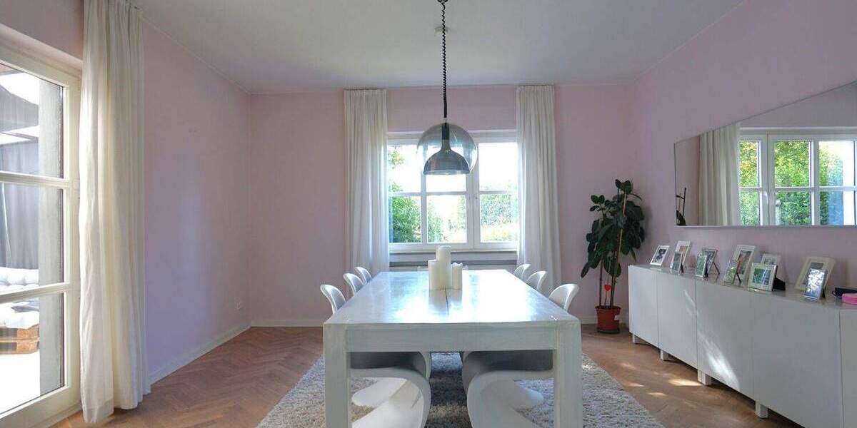 Einfamilienhaus Braunschweig Ölper - 7 Zimmer, 260 m&sup2;, 750.000&euro; | Angebot:23967384