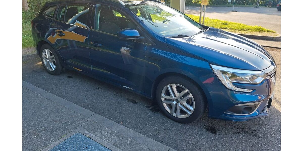 Renault Megane 70.000 km 14.199 &euro; Braunschweig 38112