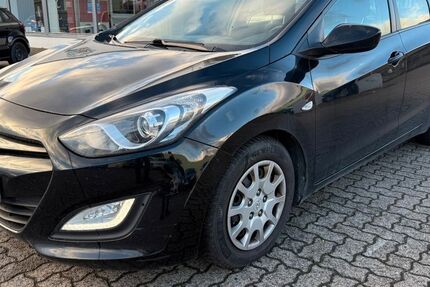 Hyundai i30 436.087 km 2.800 € Wolfenbüttel 38304