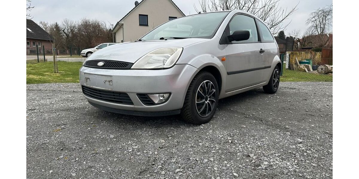 Ford Fiesta 294.824 km 1.350 &euro; Salzgitter 38239