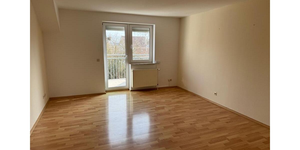 Etagenwohnung Braunschweig Broitzem - 3 Zimmer, 80 m&sup2;, 800&euro; | Angebot:26222895