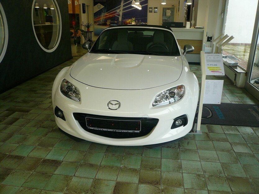 Mazda MX-5 137.800 km 19.970 € Salzgitter 38228