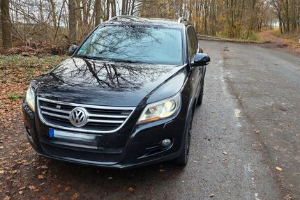 VW Tiguan 233.000 km 10.000 &euro; Lehre 38165
