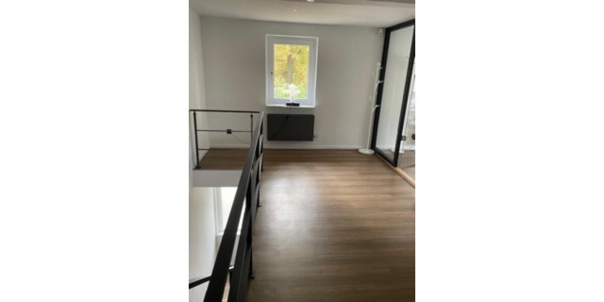 Einfamilienhaus Schwülper - 8 Zimmer, 230 m&sup2;, 2.000&euro; | Angebot:26364965