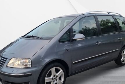 VW Sharan 192.813 km 7.999 € Braunschweig 38120