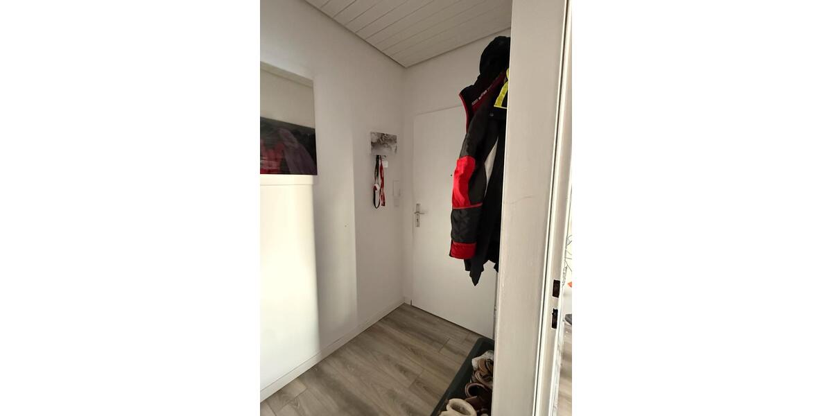 Etagenwohnung Wolfenbüttel Ahlum - 3 Zimmer, 75 m&sup2;, 1.100&euro; | Angebot:25979503