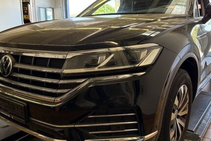 VW Touareg 104.930 km 40.890 &euro; Braunschweig 38114