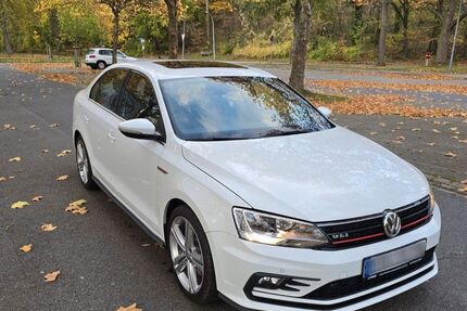 VW Jetta 36.910 km 16.500 &euro; Braunschweig 38100