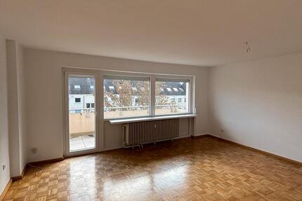 3 - Zimmer Wohnung mit Sonnenbalkon und Stellplatz zimmer