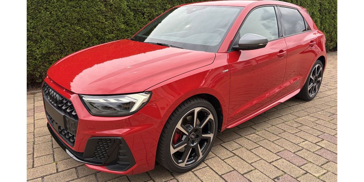 Audi A1 7.973 km 29.990 &euro; Wolfsburg 38446