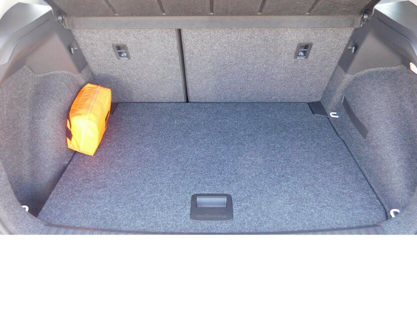 Seat Arona 1.0 Style TSI BMT Klima Navi Alu 32.100 km 15.990 € Vordorf 38533