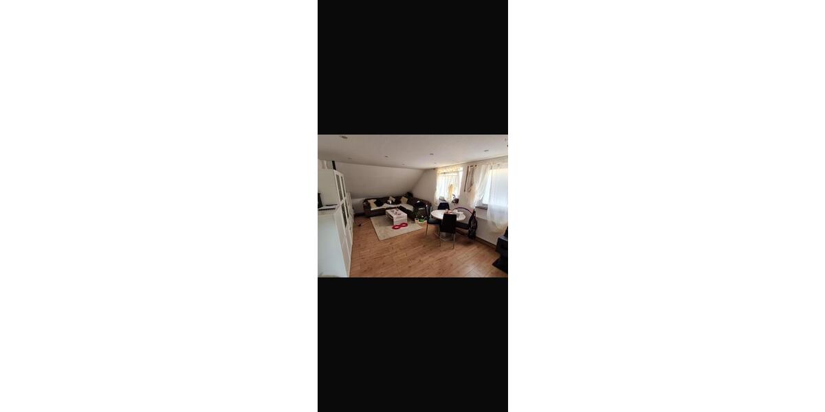 Dachgeschoßwohnung Braunschweig Wabe-Schunter-Beberbach - 3 Zimmer, 64 m&sup2;, 700&euro; | Angebot:25397236