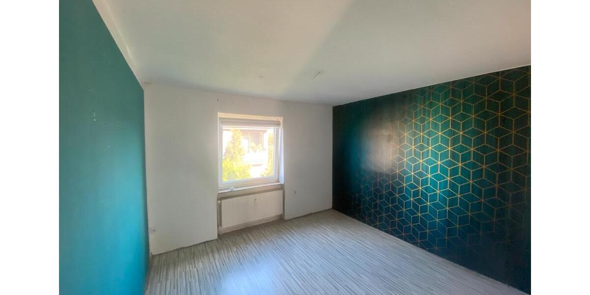 Etagenwohnung Salzgitter Ortschaft Ost - 4 Zimmer, 110 m&sup2;, 800&euro; | Angebot:24627101