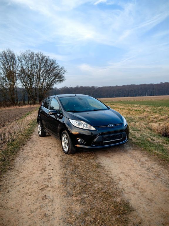 Ford Fiesta 186.500 km 4.399 € Vechelde 38159