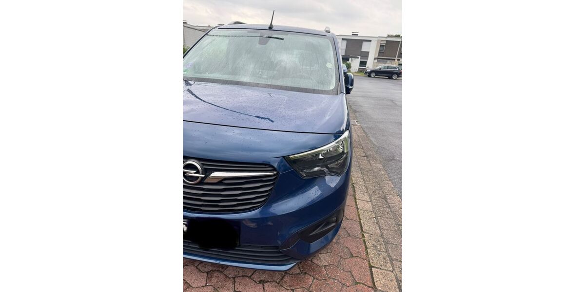 Opel Combo Life 80.000 km 12.900 &euro; Braunschweig 38122