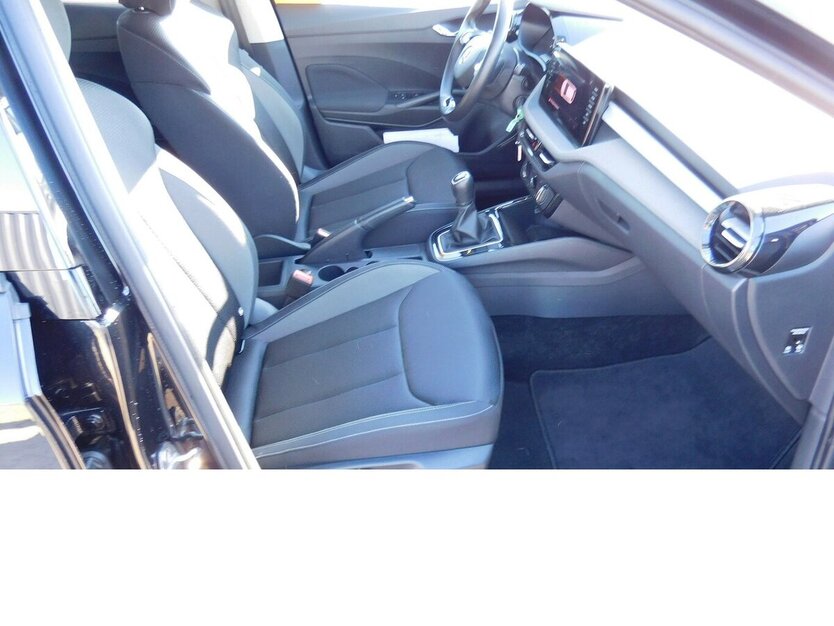 Skoda Fabia 1.0 Ambion TSI BMT 4TRG Klima Navi 14.100 km 17.390 € Vordorf 38533