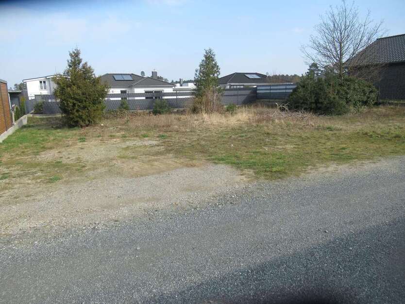 Grundstück zu verkaufen in Sassenburg 72.000 € 600 m²
