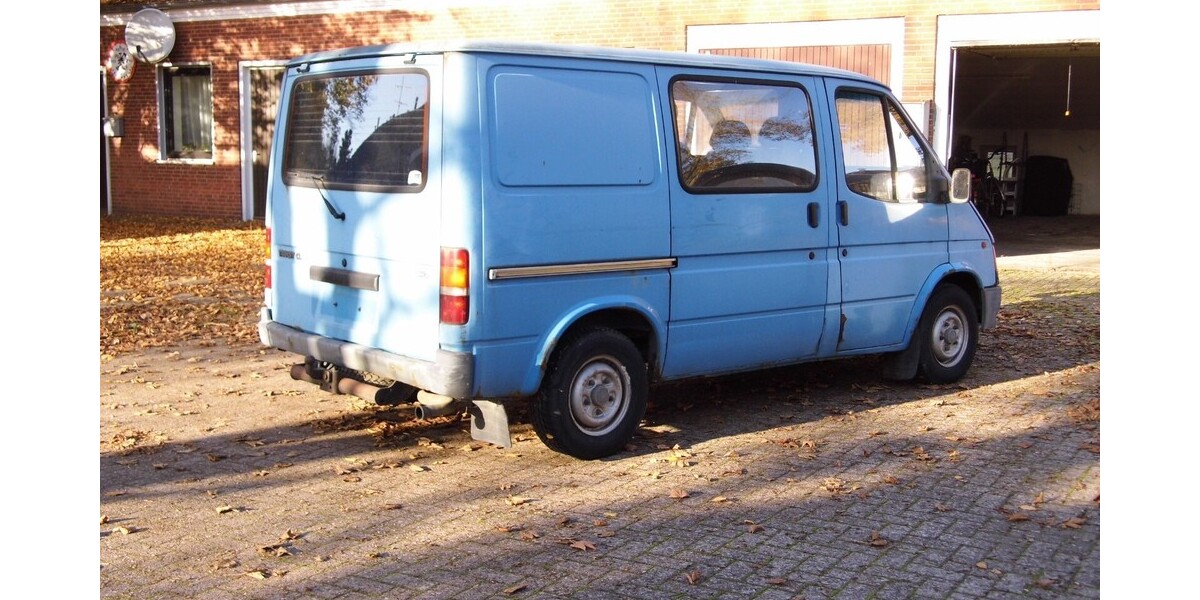 Ford F-100 151.000 km 2.500 &euro; Edemissen 31234