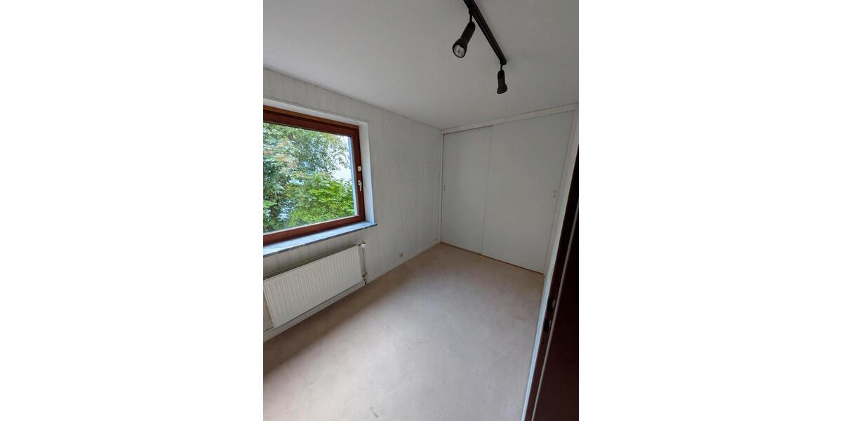 Erdgeschoßwohnung Wolfsburg Ehmen - 6 Zimmer, 164 m&sup2;, 400.000&euro; | Angebot:27083791