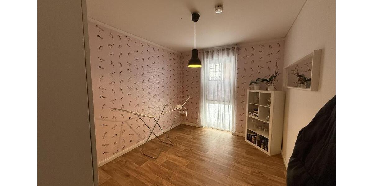 Etagenwohnung Sassenburg - 4 Zimmer, 110 m&sup2;, 1.215&euro; | Angebot:24848560