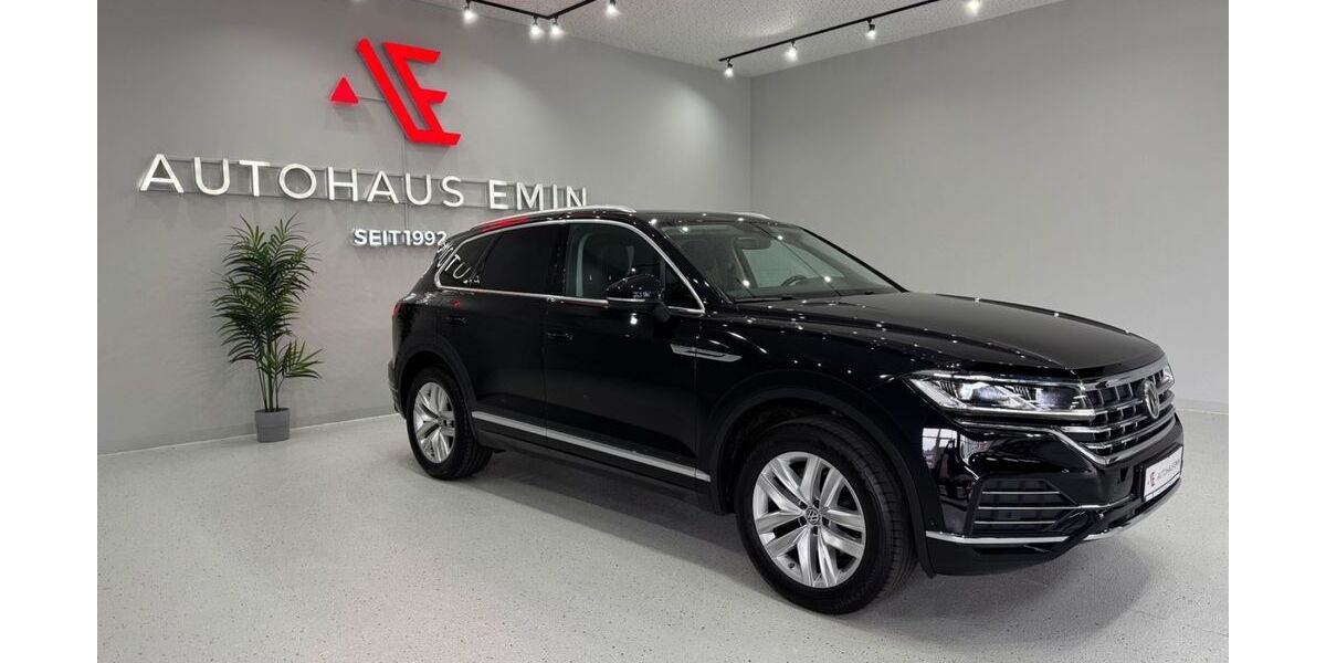 VW Touareg 141.430 km 33.950 &euro; Salzgitter 38228