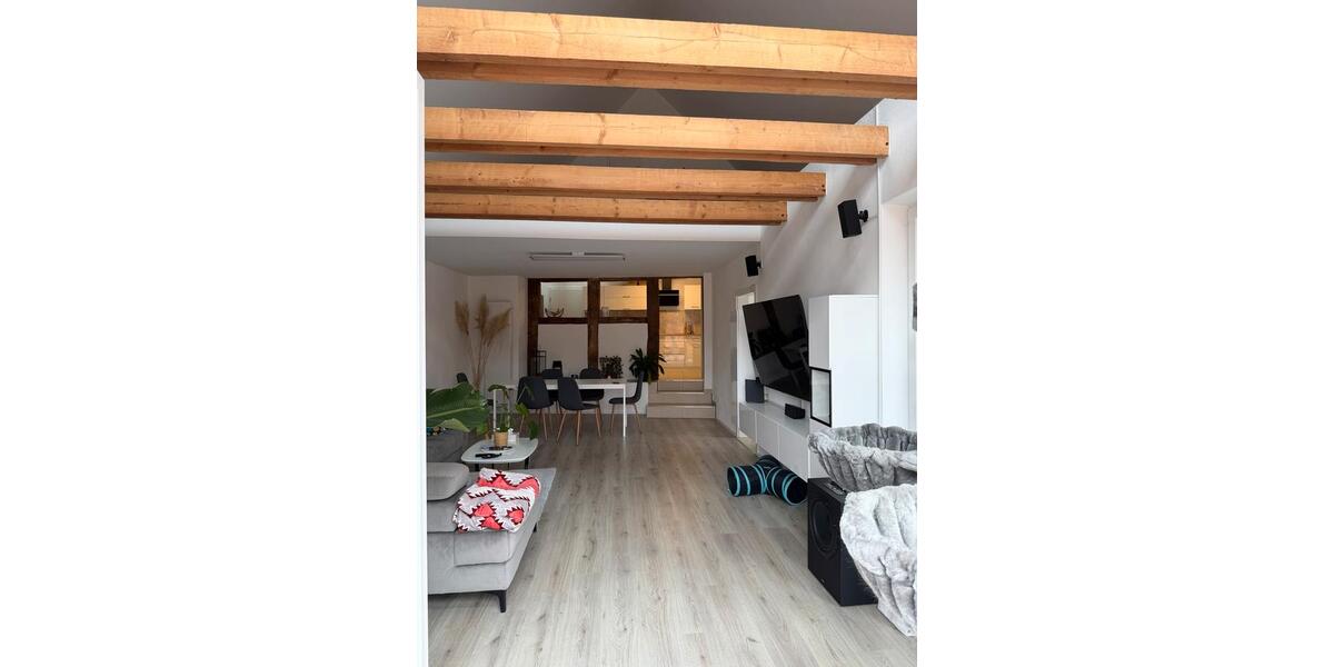 Terrassenwohnung Königslutter am Elm - 4 Zimmer, 160 m&sup2;, 1.200&euro; | Angebot:26063846