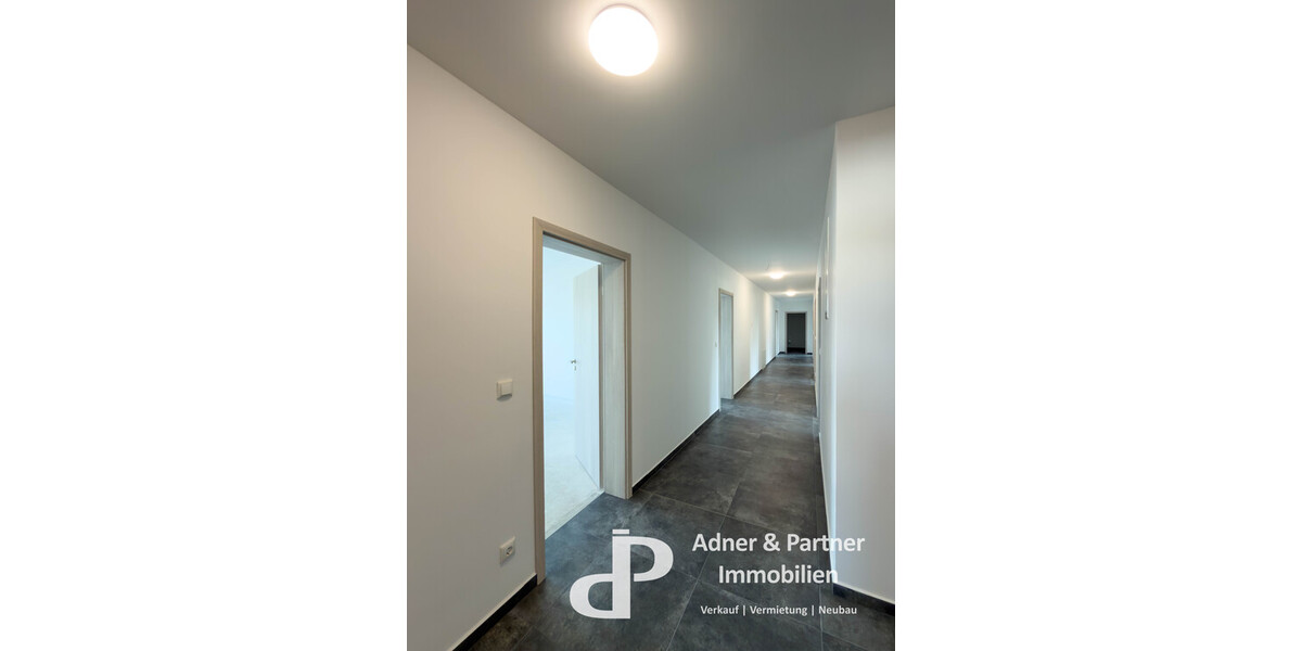 **NEUBAU 2022 IN WOLFENBÜTTEL: 475 M² FLEXIBLE GEWERBEFLÄCHE AUS HALLE & REPRÄSENTATIVEM BÜROBEREICH** - Gewerbeobjekt Wolfenbüttel Adersheim | Angebot:27200761