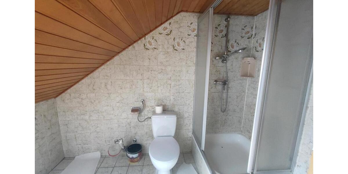 Dachgeschoßwohnung Wolfsburg Almke - 2 Zimmer, 75 m&sup2;, 500&euro; | Angebot:24652440