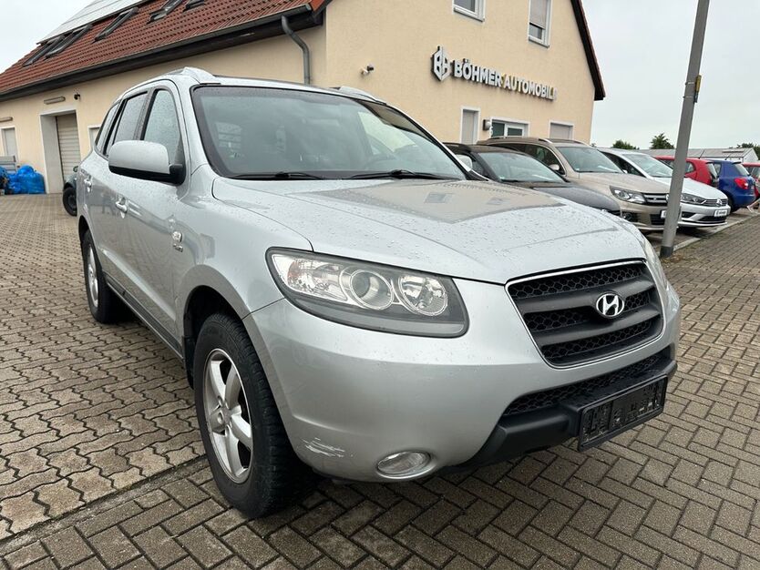 Hyundai SANTA FE 223.000 km 3.990 € Salzgitter 38229