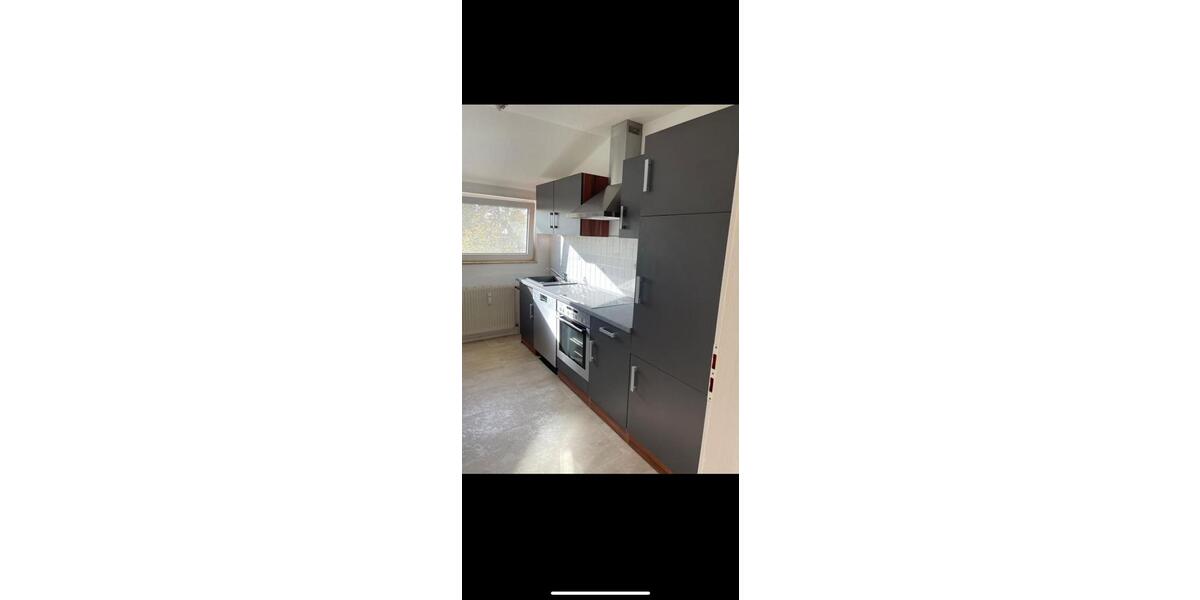 Dachgeschoßwohnung Vordorf - 3 Zimmer, 85 m&sup2;, 850&euro; | Angebot:26517292