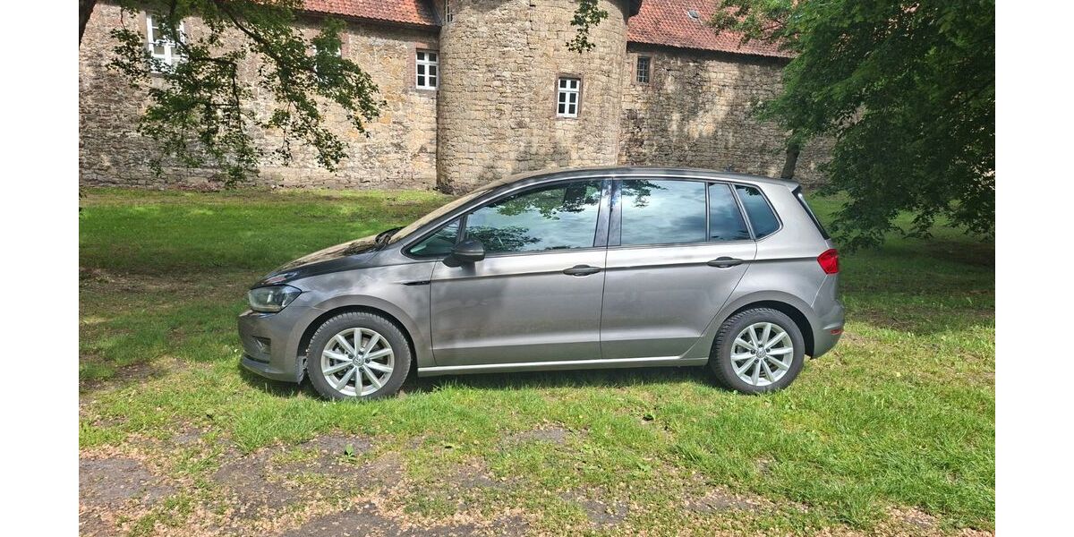 VW Golf Sportsvan 109.772 km 14.490 &euro; Wolfsburg 38448