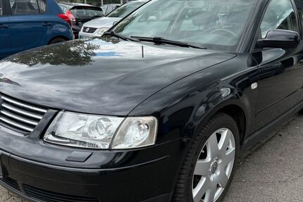 VW Passat Variant 270.000 km 4.050 € Lehre 38165