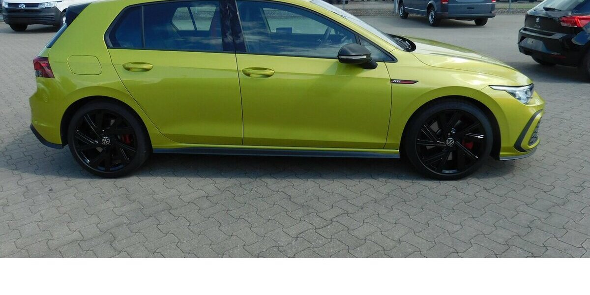 VW Golf 2.0 VIII GTI Performance 4 TRG TSI BMT Navi 29.100 km 24.690 &euro; Vordorf 38533