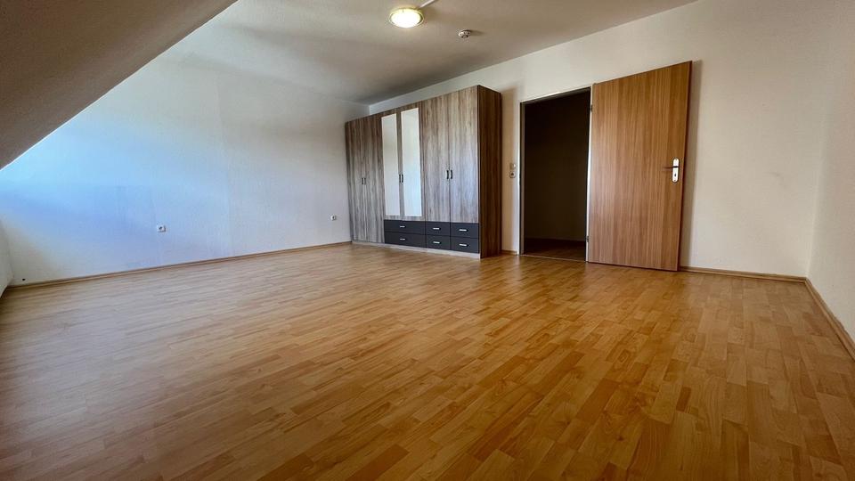 Etagenwohnung Gifhorn - 2 Zimmer, 89 m&sup2;, 650&euro; | Angebot:26073921