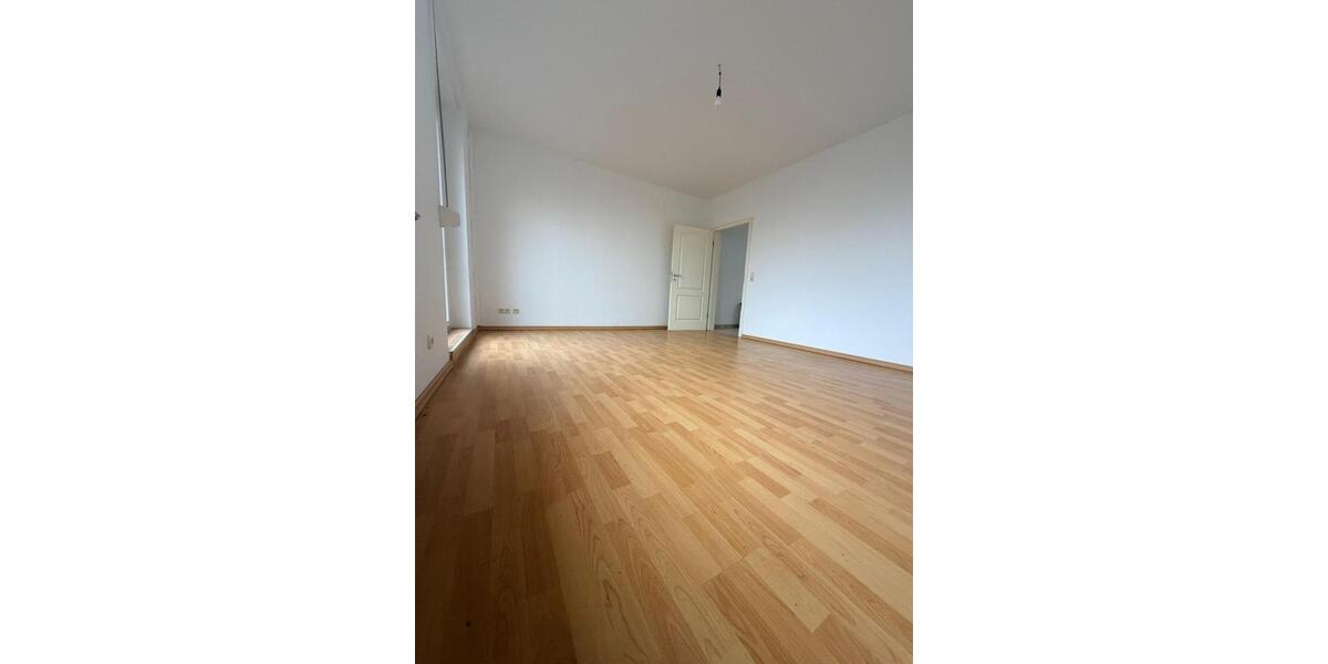 Erdgeschoßwohnung Sickte - 5 Zimmer, 110 m&sup2;, 1.090&euro; | Angebot:24703330